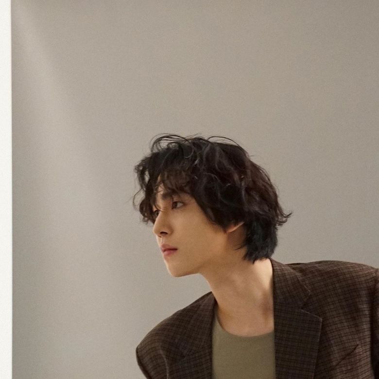 Actor Ahn HyoSeop Shares Handsome Pictures From His Cosmopolitan Photoshoot