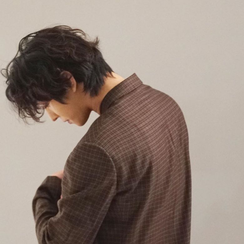 Actor Ahn HyoSeop Shares Handsome Pictures From His Cosmopolitan Photoshoot