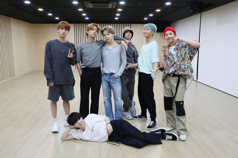 Check Out BTS's Suga Signature Pose For The Past 7 Years Of Dance Practice Pictures