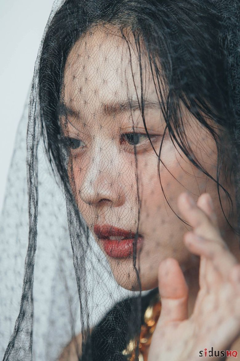 Jo Boah For DAZED Korea Magazine October Issue Behind-the-Scene