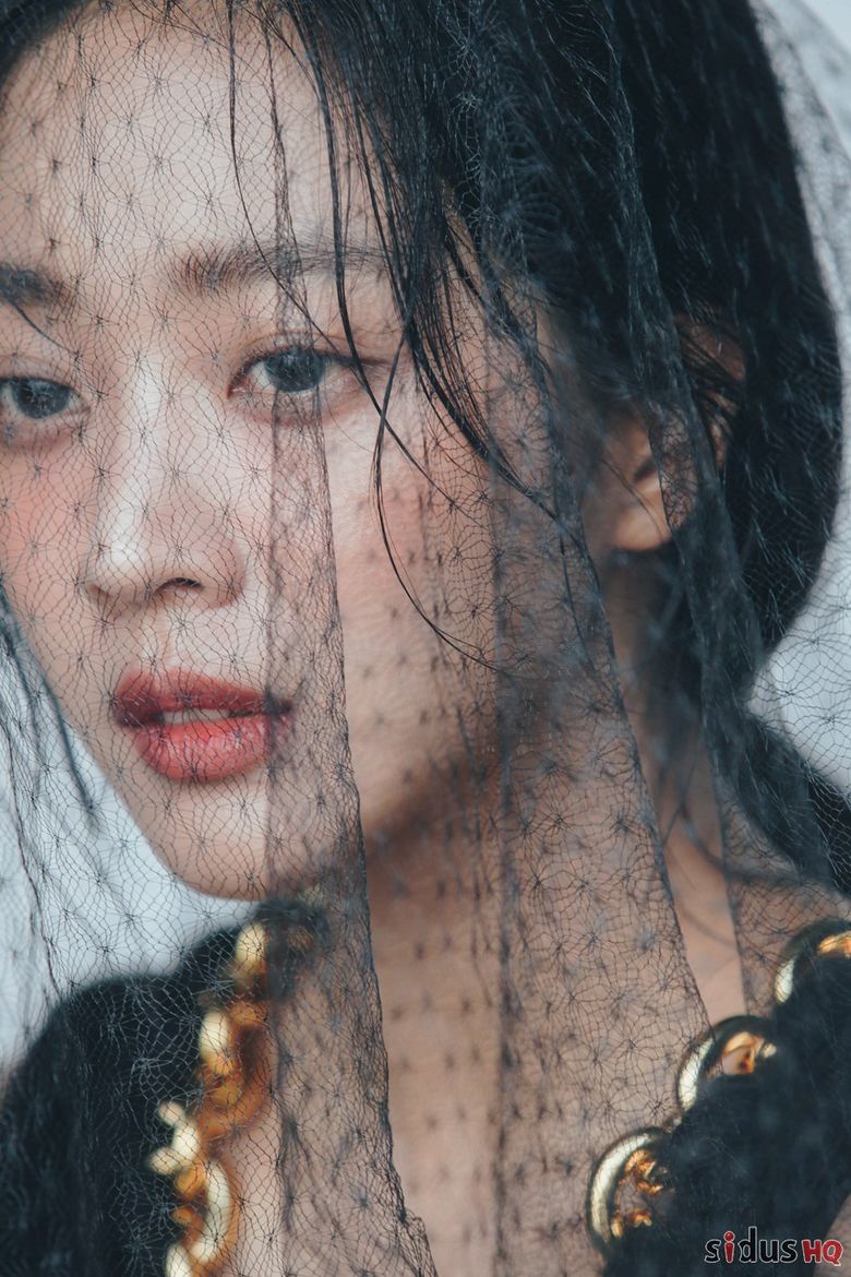 Jo Boah For DAZED Korea Magazine October Issue Behind-the-Scene