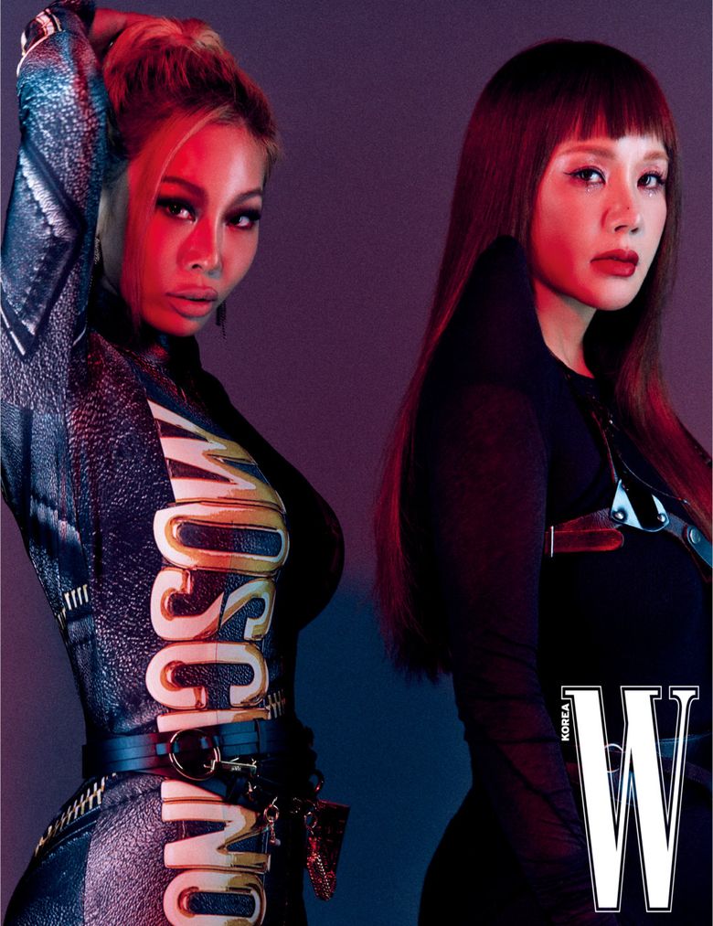 Refund Sisters For W Korea Magazine November Issue