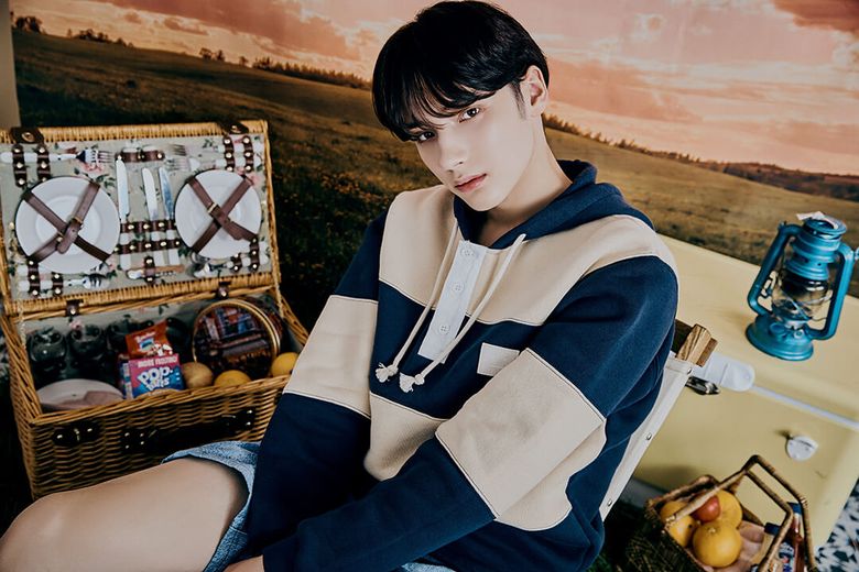 TXT minisode1 : Blue Hour Concept Photo (Huening Kai Ver.1)