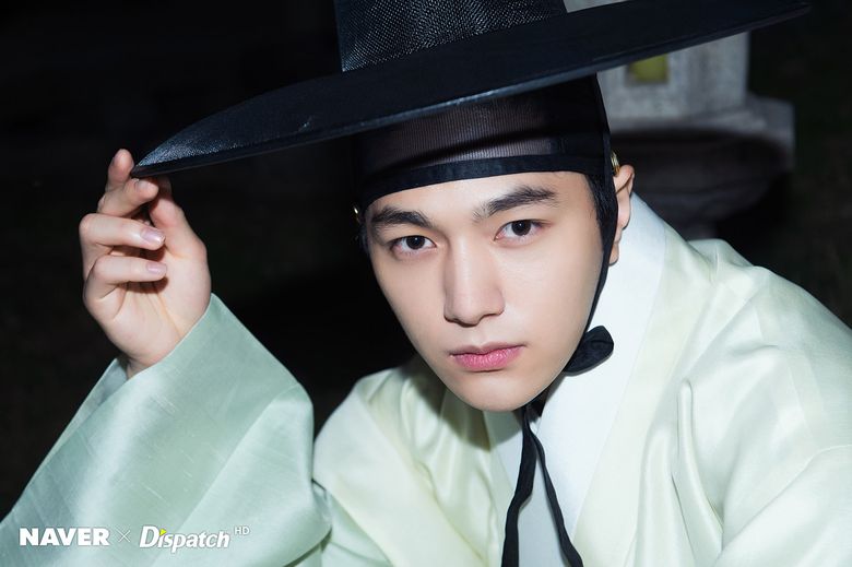 3 Handsome Hanbok Looks Of Kim MyungSoo Ahead Of  Secret Royal Inspector  Premiere  - 8