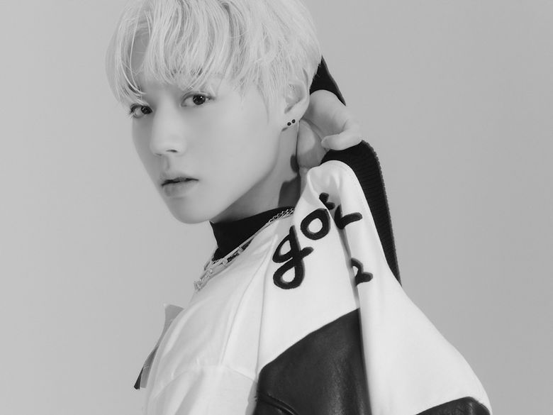 Park JiHoon Releases 1st Full Album, "MESSAGE", Showing Exceptional Visuals As Always But Sexier