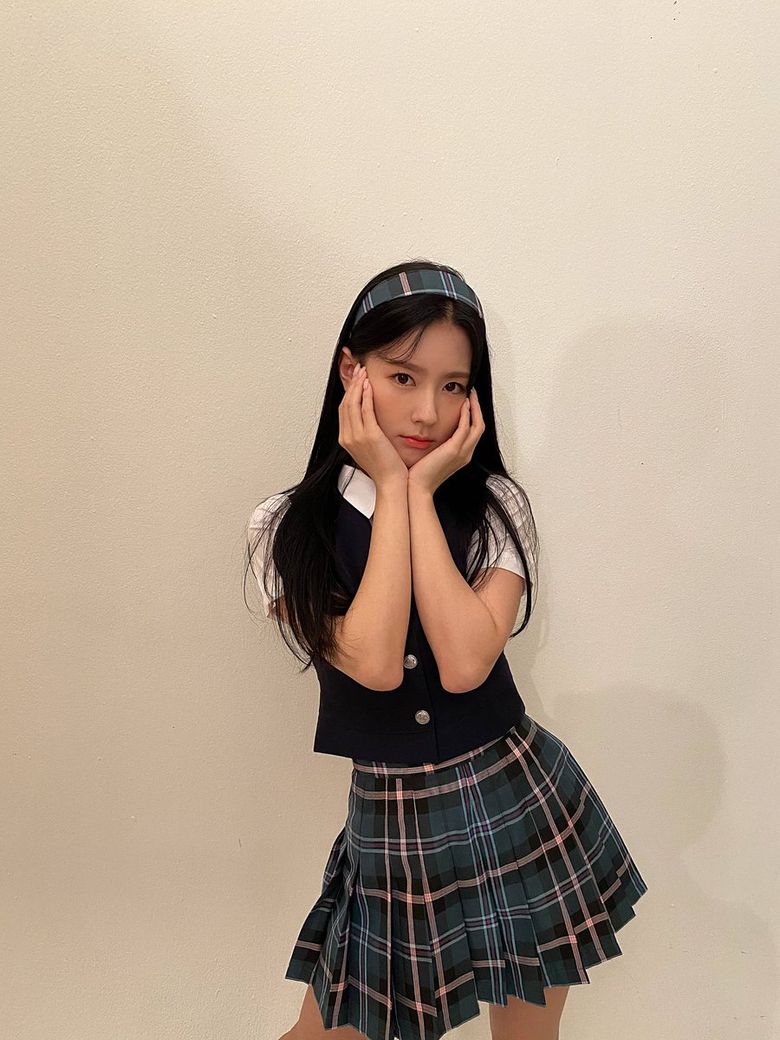 (G)I-DLE's MiYeon Gains Attention For Her Adorable Looks With School ...