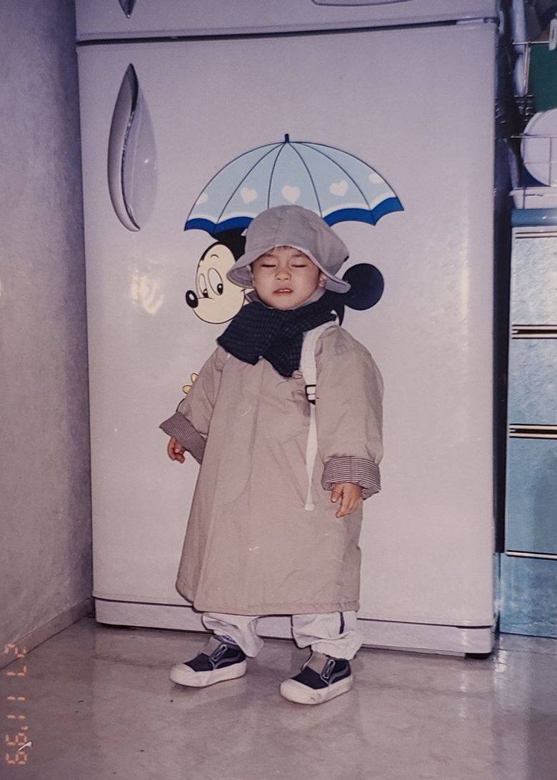 ASTRO s MoonBin Shares Unseen New Childhood Photos On V Live  - 96