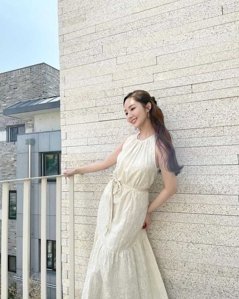 Park MinYoung Is A Spring Goddess In New Instagram Pictures  - 81