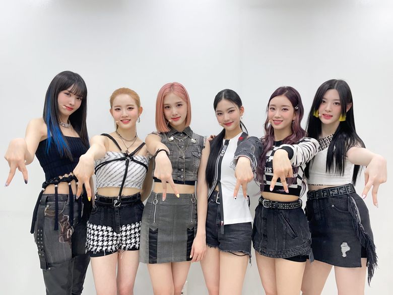 STAYC Becomes 4th Best Selling K Pop Girl Group In 2021 With  STAYDOM   - 62