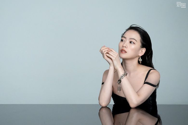 Chun WooHee, Photoshoot Behind-the-Scene