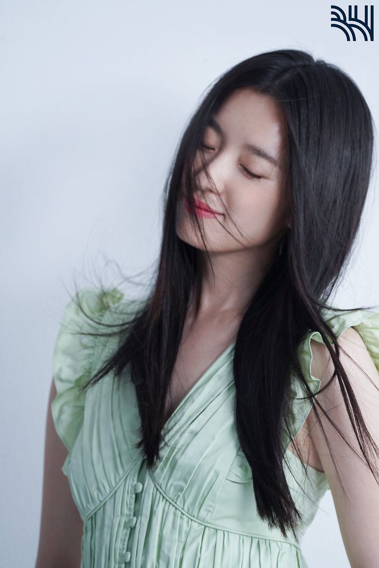 Han HyoJoo, Photoshoot Behind-the-Scene