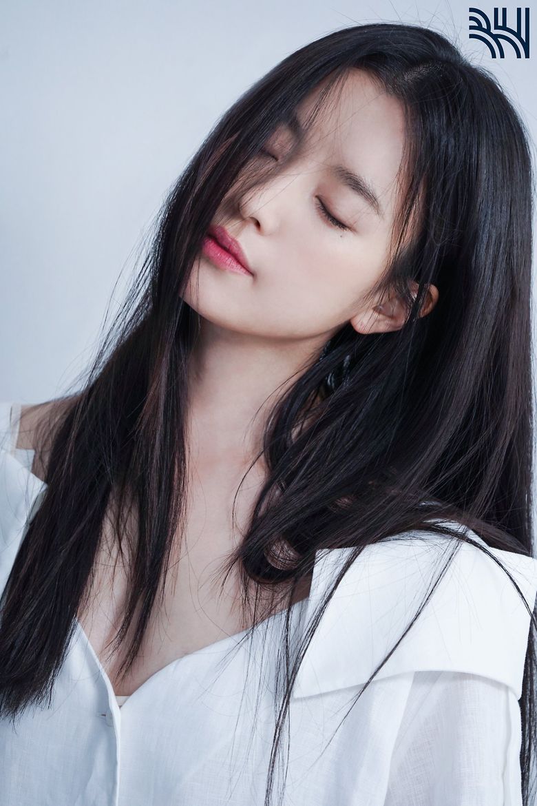 Han HyoJoo, Photoshoot Behind-the-Scene