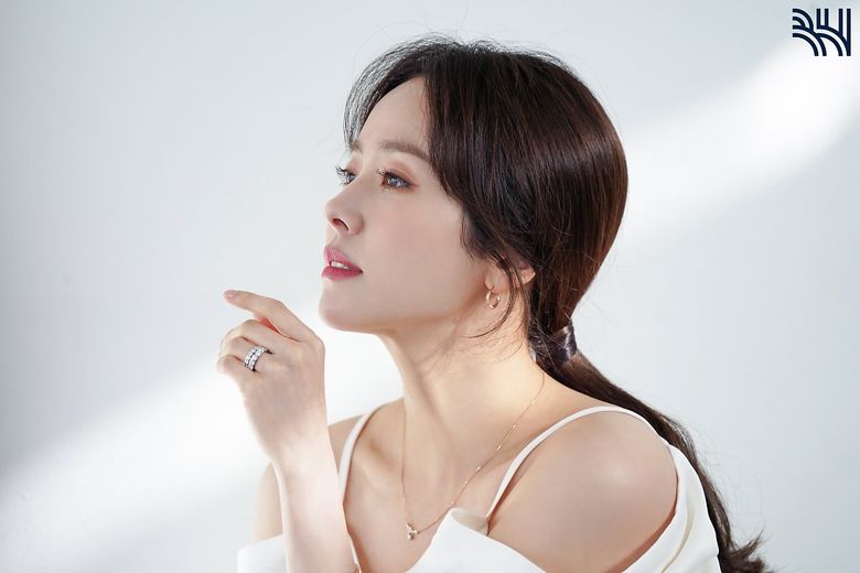 Han JiMin, Photoshoot Behind-the-Scene