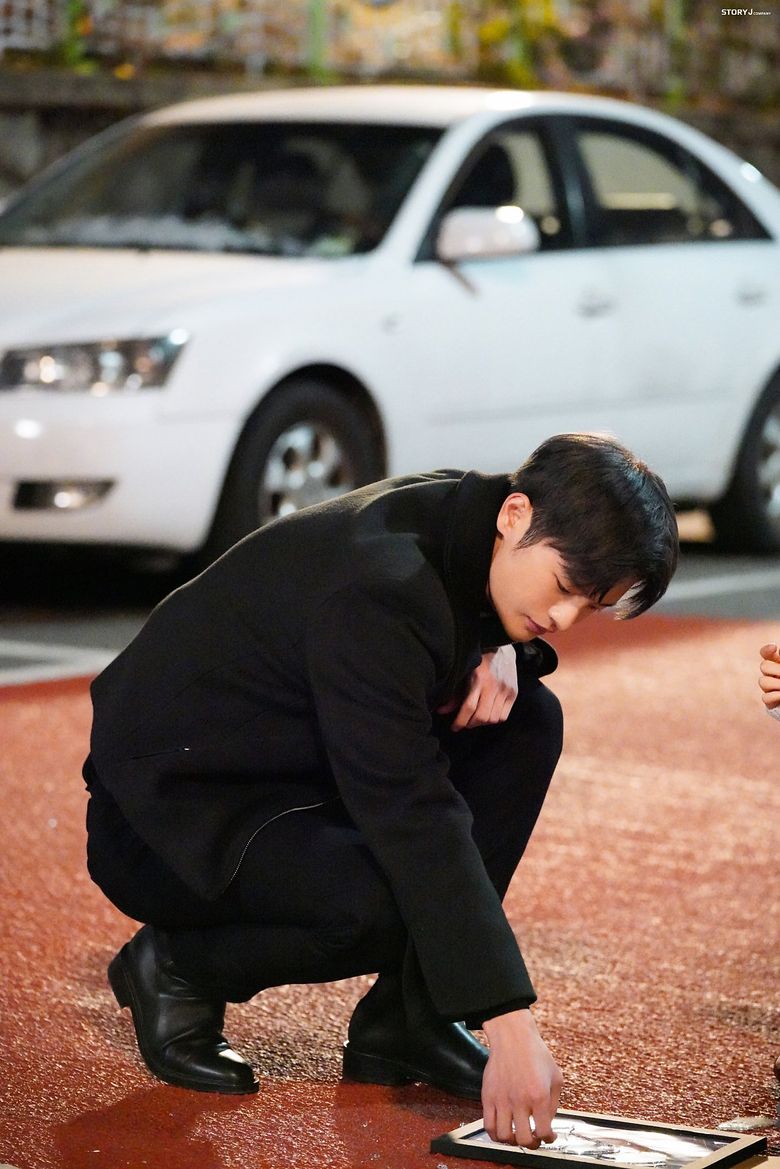 Seo InGuk, Drama "Doom At Your Service" Set Behind-the-Scene - Part 2