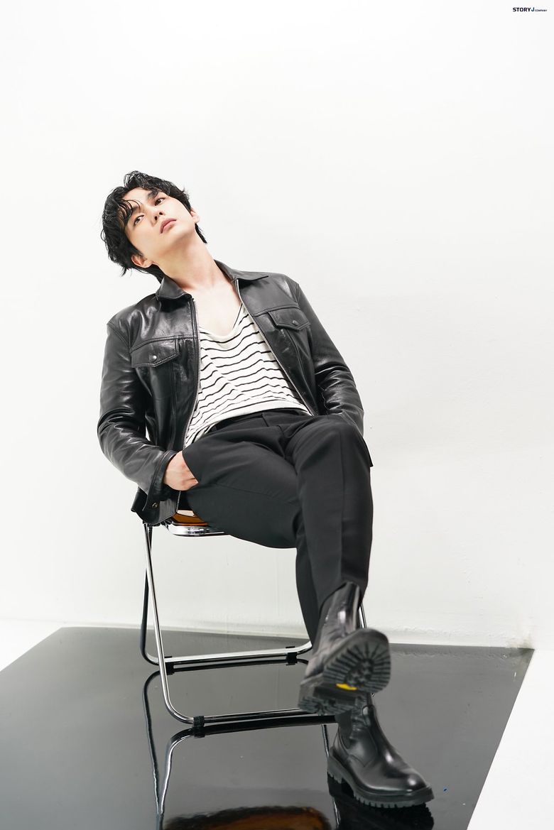 Yoo SeungHo For GQ Korea Magazine May Issue Behind Shooting Scene - Part 2