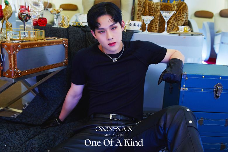 MONSTA X Mini Album "One Of A Kind" Concept Photo #3