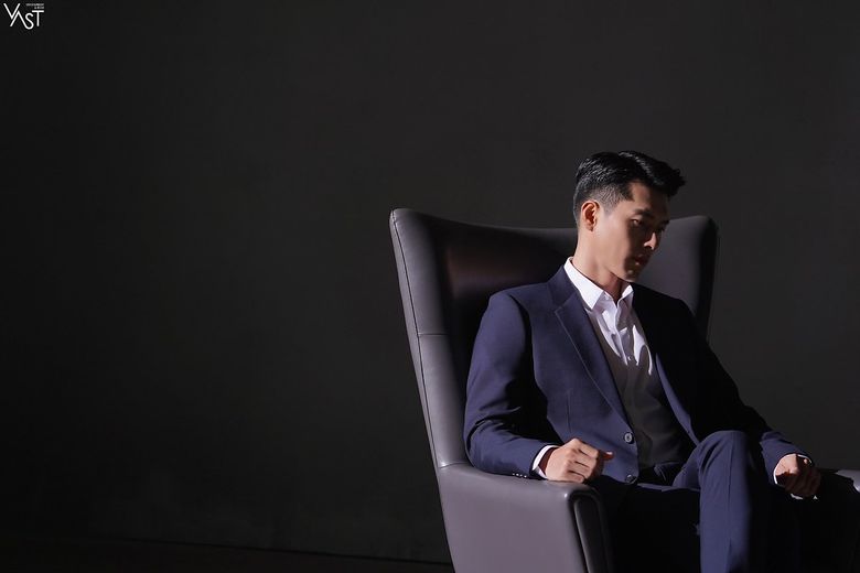 Hyun Bin, Commercial Shooting Behind-the-Scene - Part 2