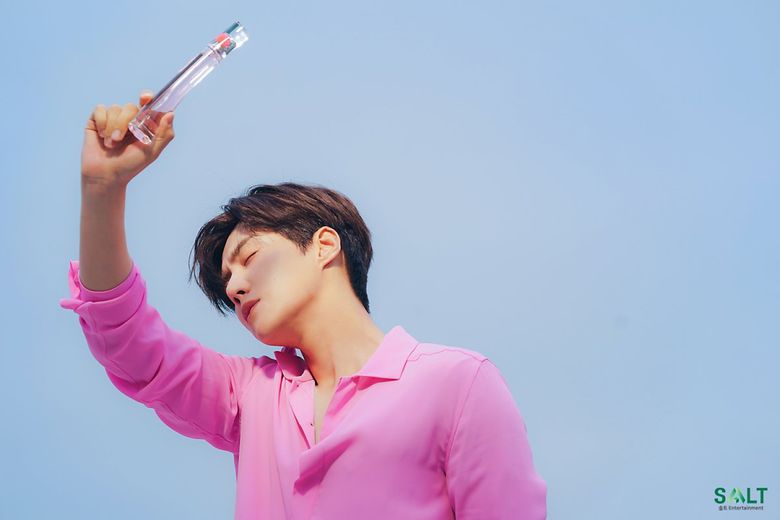 Kim SeonHo For W Korea Magazine June Issue Behind-the-Scene