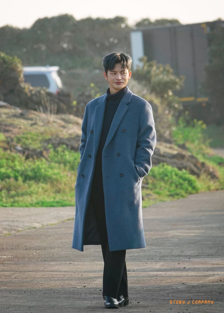 Seo InGuk, Drama "Doom At Your Service" Set Behind-the-Scene - Part 4