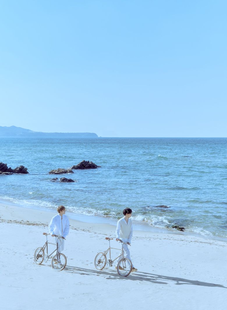 WayV's Kun & Xiaojun Single "Back To You" Teaser Images