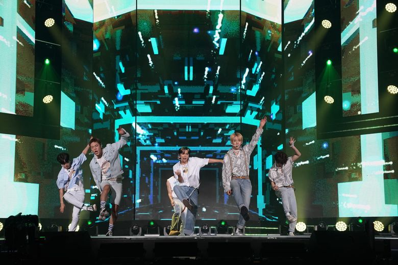  2021 Together Again, K-POP Concert 'ONF' Photos