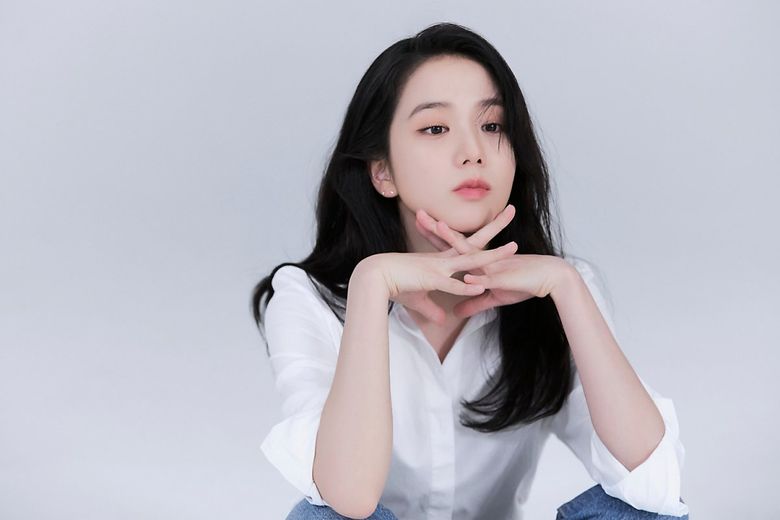 BLACKPINK's JiSoo, New Profile Photo (+Behind-the-Scene)