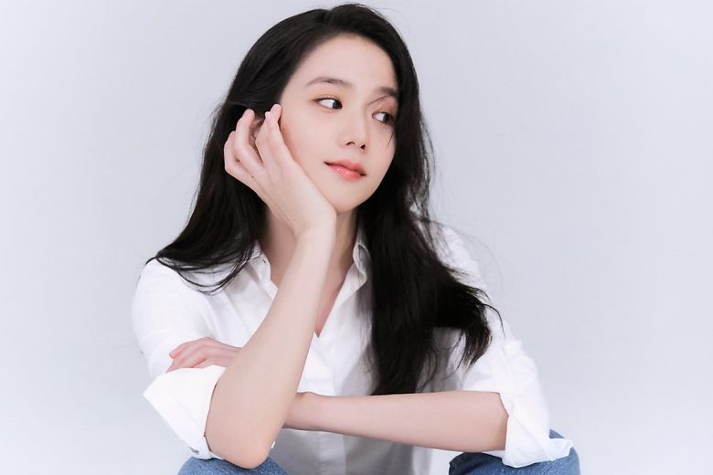 BLACKPINK's JiSoo, New Profile Photo (+Behind-the-Scene)