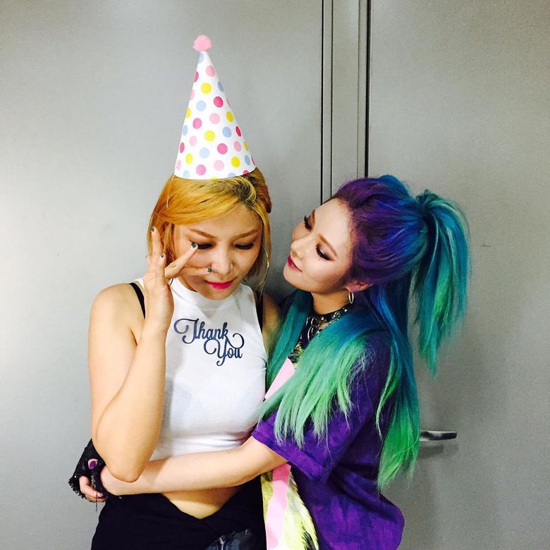 5 Idols Who Have Rocked Rainbow Hair  - 44