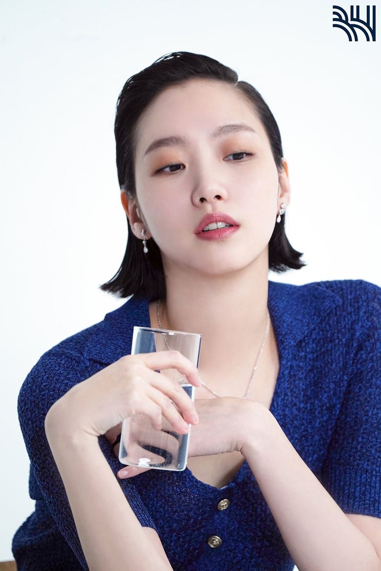 Kim GoEun, Photoshoot Behind-the-Scene - Part 2