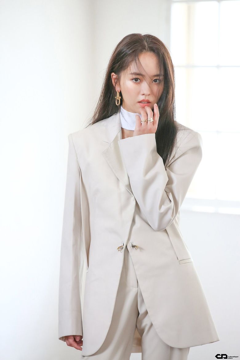 Kim SoHyun For Y Magazine July Issue Behind-the-Scene