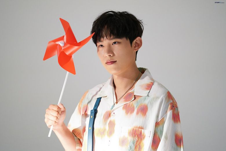 Kim SungCheol For Cosmopolitan Magazine July Issue Behind-the-Scene - Part 2