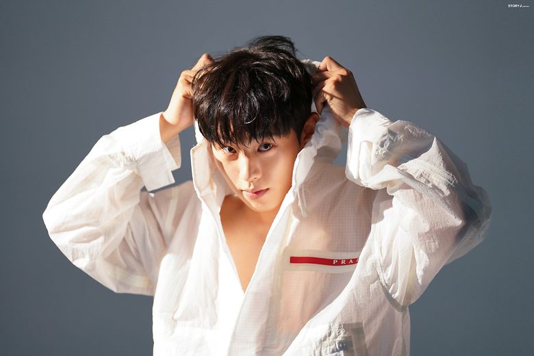 Kim SungCheol For Cosmopolitan Magazine July Issue Behind-the-Scene - Part 3