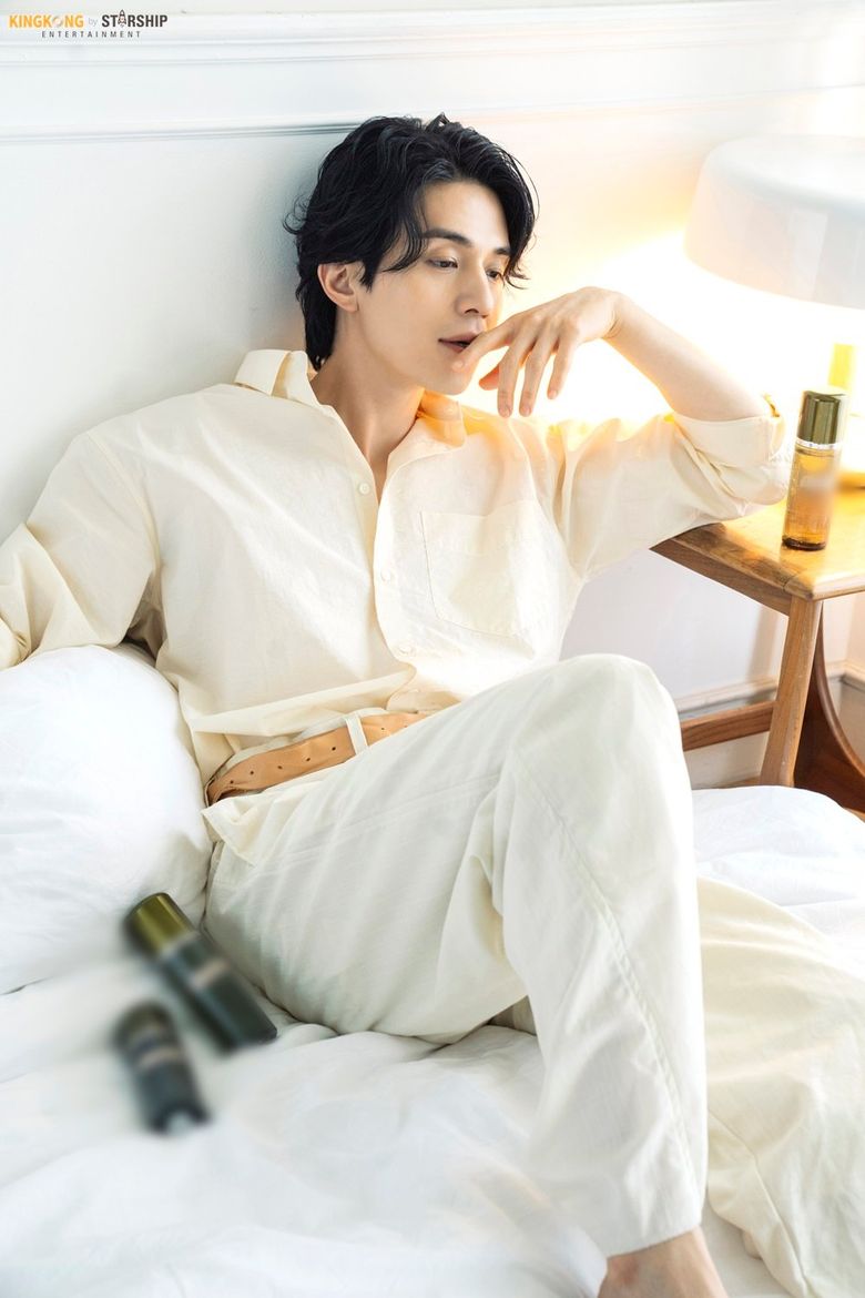 Lee DongWook For ELLE Korea Magazine July Issue Behind-the-Scene - Part 2