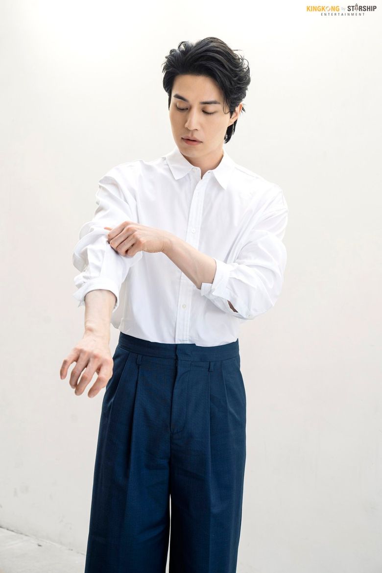 Lee DongWook For ELLE Korea Magazine July Issue Behind-the-Scene - Part 2