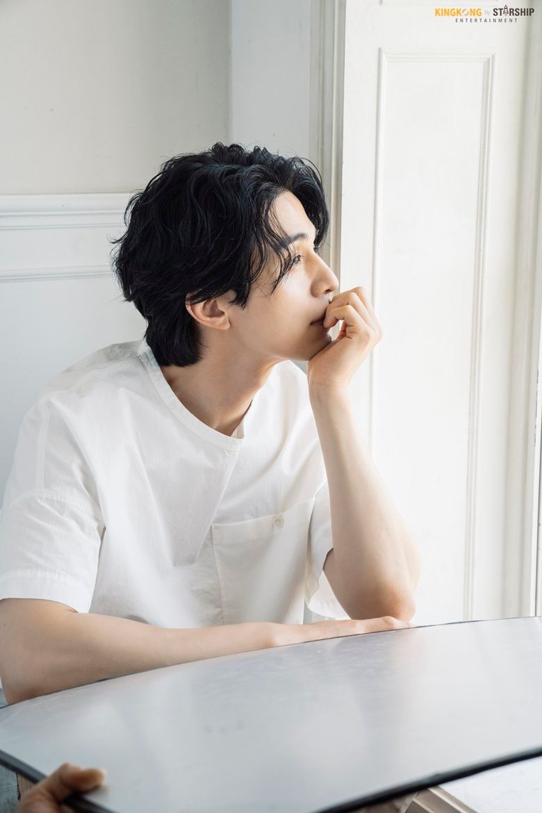 Lee DongWook For ELLE Korea Magazine July Issue (+Behind-the-Scene)