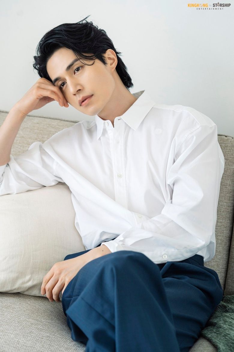 Lee DongWook For ELLE Korea Magazine July Issue Behind-the-Scene - Part 3