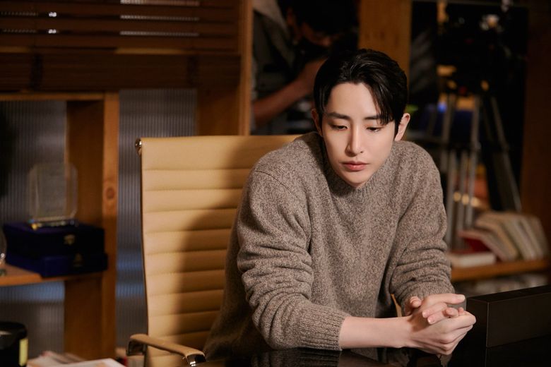 Lee SooHyuk, Drama "Doom At Your Service" Set Behind-the-Scene