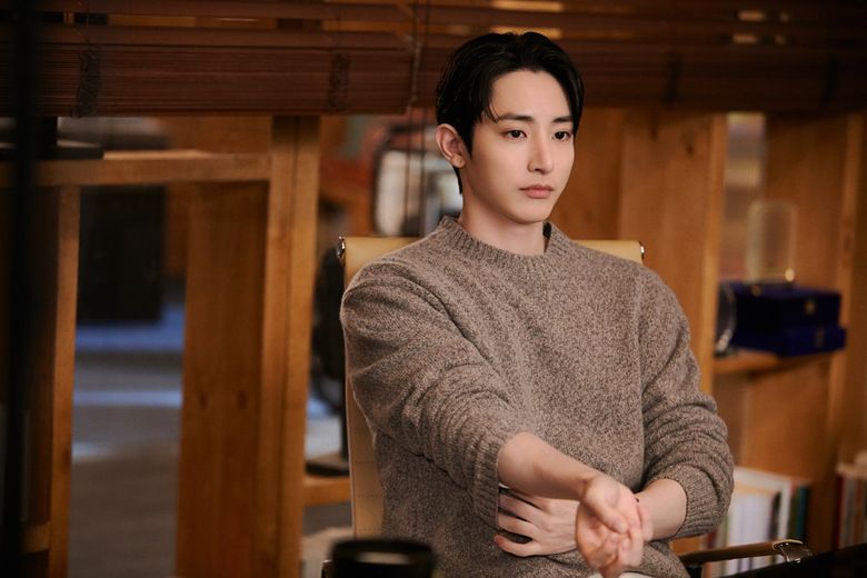 Lee SooHyuk, Drama "Doom At Your Service" Set Behind-the-Scene