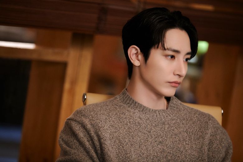 Lee SooHyuk, Drama "Doom At Your Service" Set Behind-the-Scene