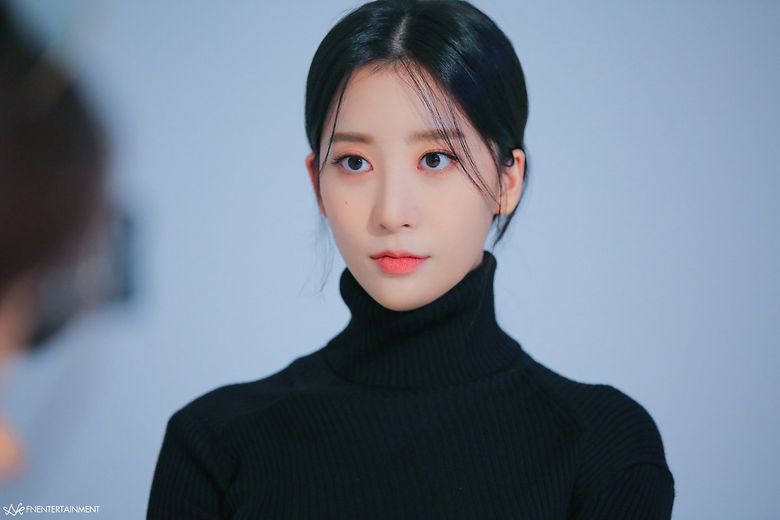 Oh ChaeYi, New Profile Photo Behind Shooting Scene