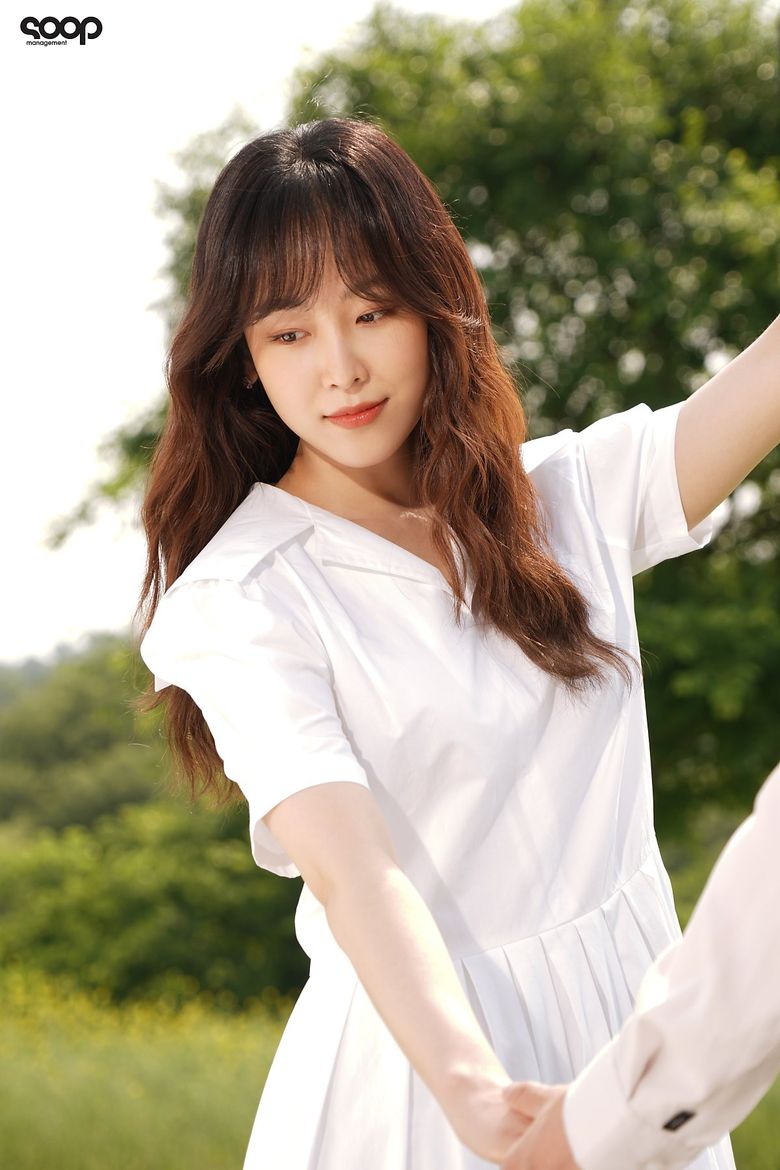 Seo HyunJin, Drama Poster Shooting Of "You Are My Spring" Behind-the-Scene - Part 1