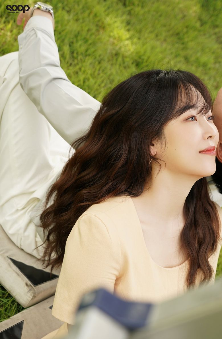 Seo HyunJin, Drama Poster Shooting Of "You Are My Spring" Behind-the-Scene - Part 2