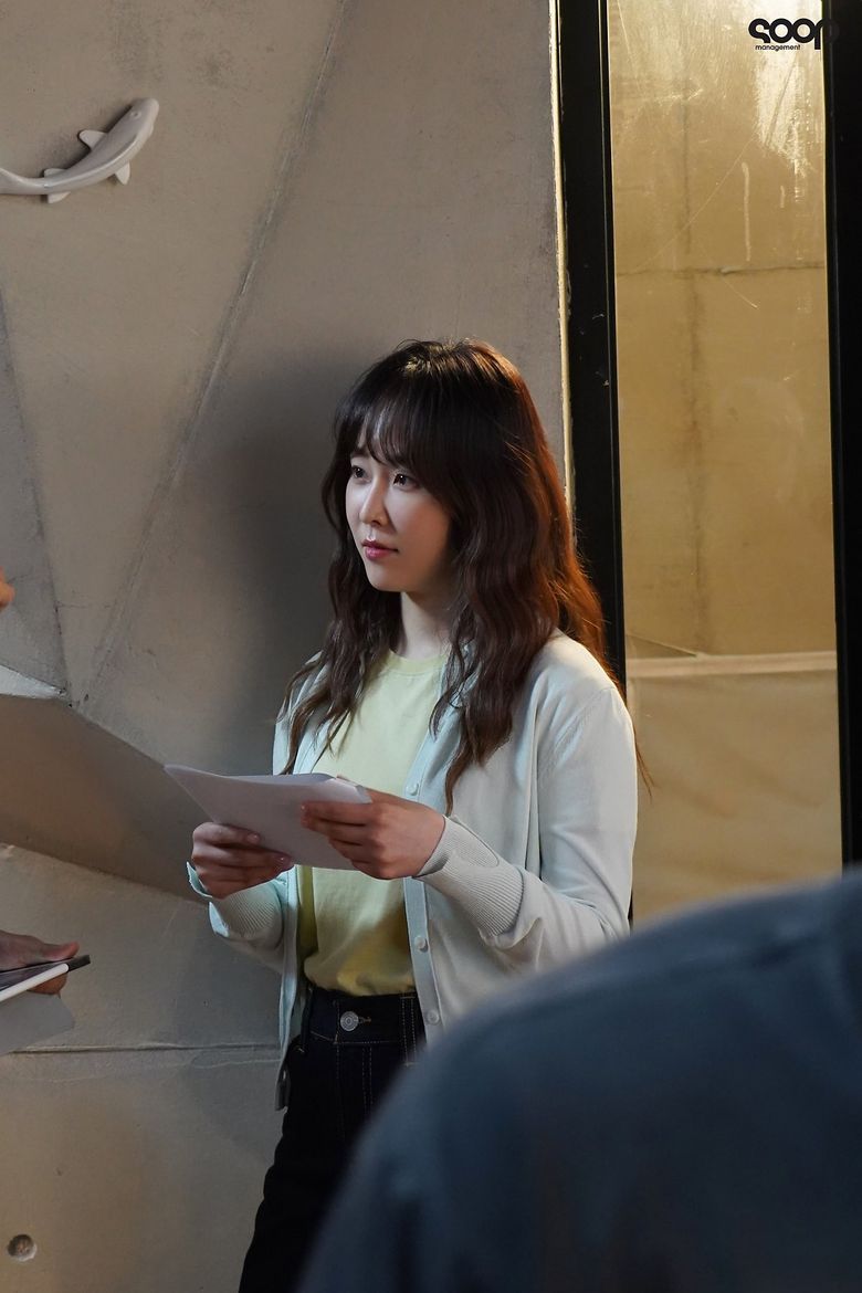 Seo HyunJin, Drama Poster Shooting Of "You Are My Spring" Behind-the-Scene - Part 2