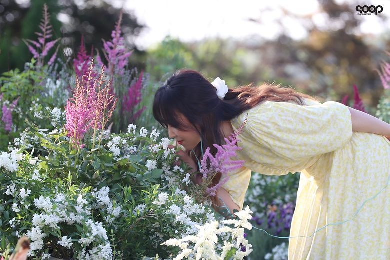 Seo HyunJin, Drama Poster Shooting Of "You Are My Spring" Behind-the-Scene - Part 2