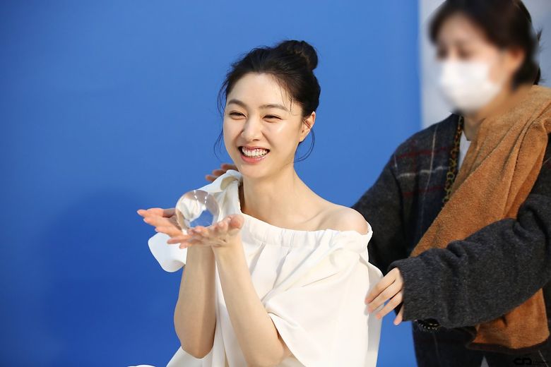 Seo JiHye, Commercial Shooting Behind-the-Scene