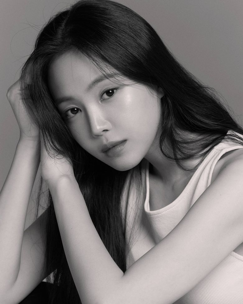 Son NaEun, New Profile Photo