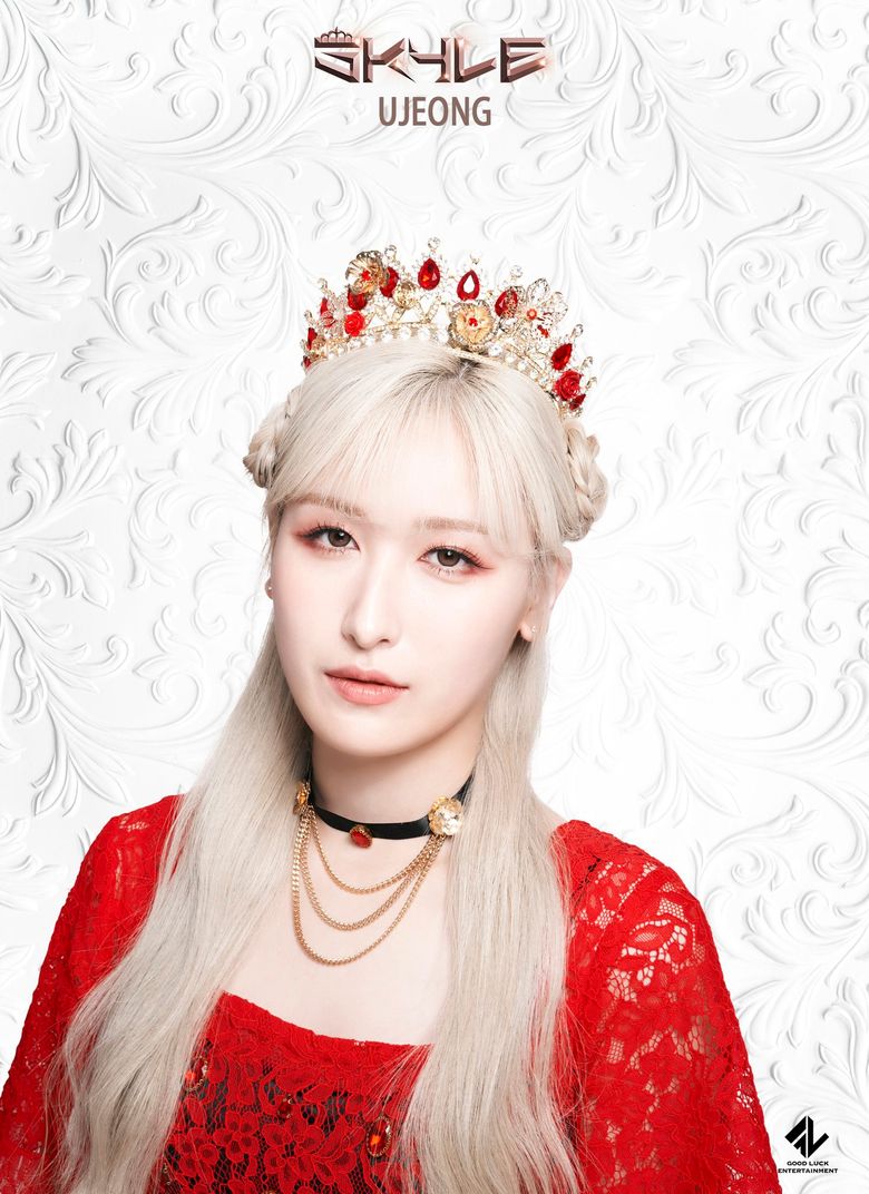 SKYLE Debut First Concept Image Red Queen Ver.