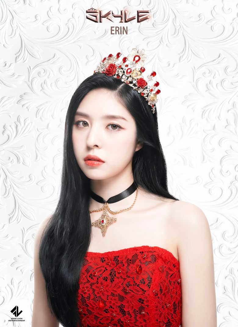 SKYLE Debut First Concept Image Red Queen Ver.