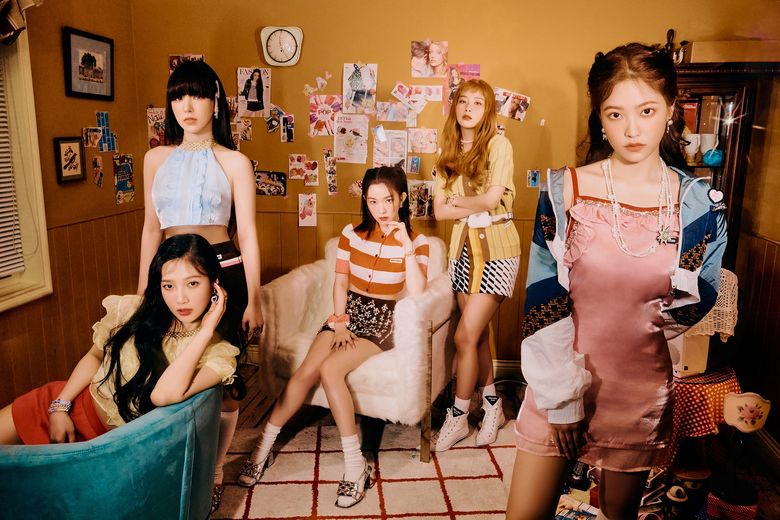 Red Velvet 6th Mini Album "Queendom" - Homecoming! Girls Concept Photo #1