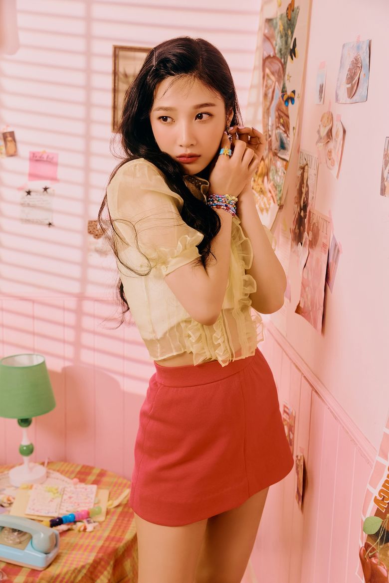 Red Velvet 6th Mini Album "Queendom" - Homecoming! Girls Concept Photo #1